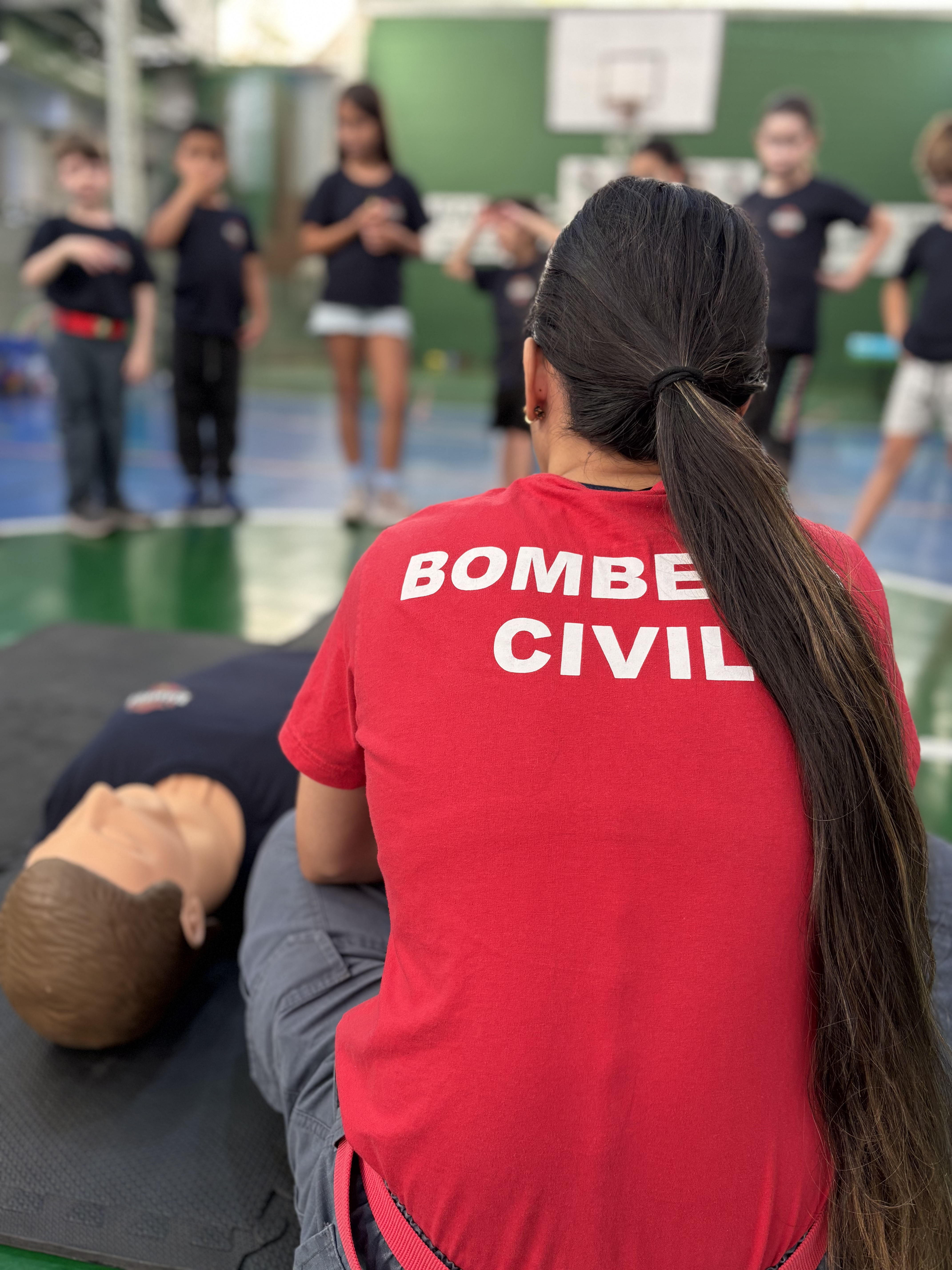 Instrutor orientando